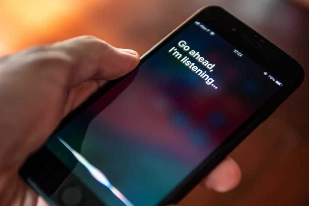 get your business listed on siri